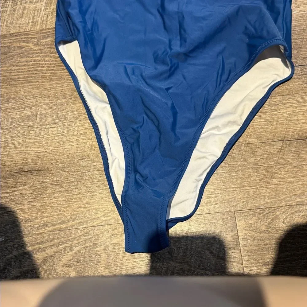Sz XL One piece Blue swimsuit hygiene liner in place, no tags, no brand